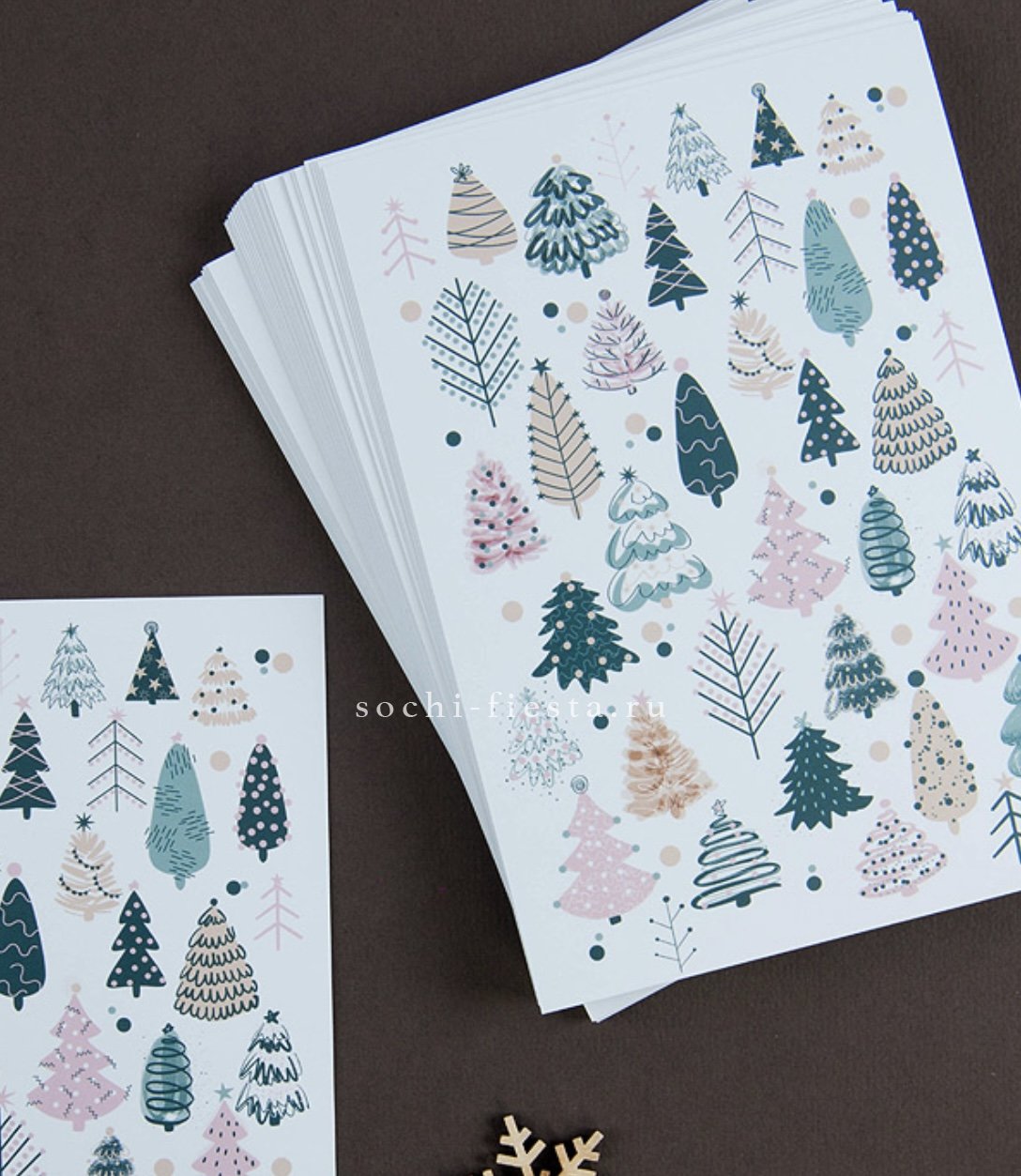 новогодний венок из пихты с рябиной для челябинского дома