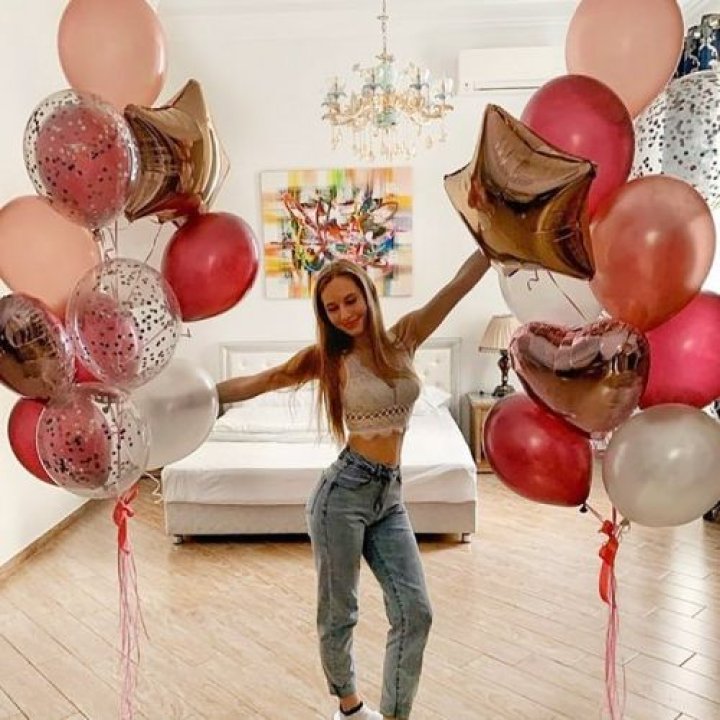 Фонтаны шаров "Селебрити" в Челябинске