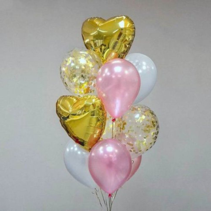 Облако шаров "Рози голд" в Челябинске