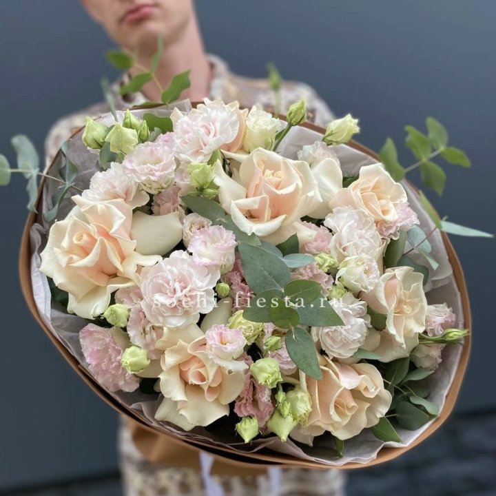  Букет кремовых роз "Мокко" в Челябинске