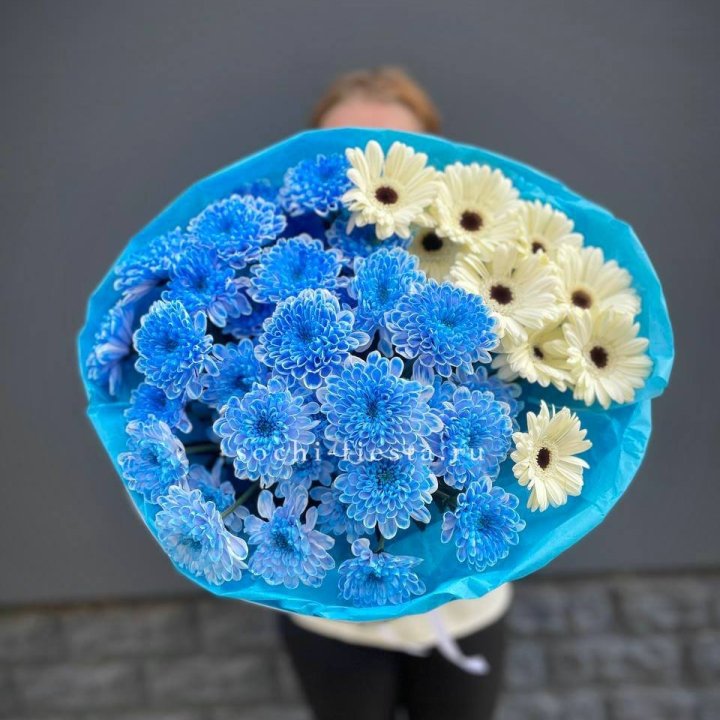 Букет хризантем и гербер в Челябинске