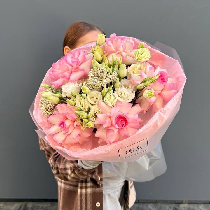 Букет "Розы с эустомой" в Челябинске