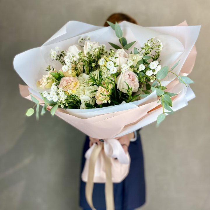 Дизайнерский букет "Элли" в Челябинске