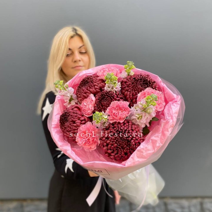 Букет "Сияющая любовь" в Челябинске