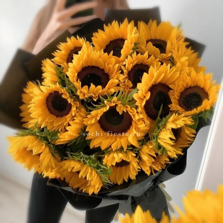 Букет подсолнухов "Гига" в Челябинске