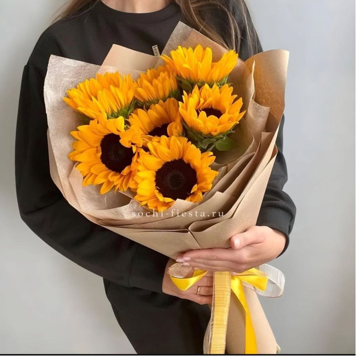 Букет из подсолнухов в Челябинске