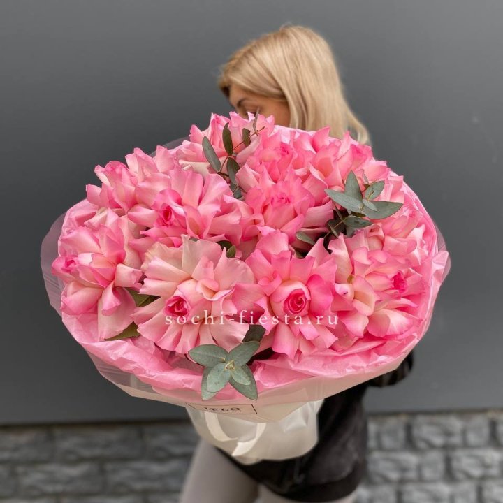 11 французских роз в Челябинске