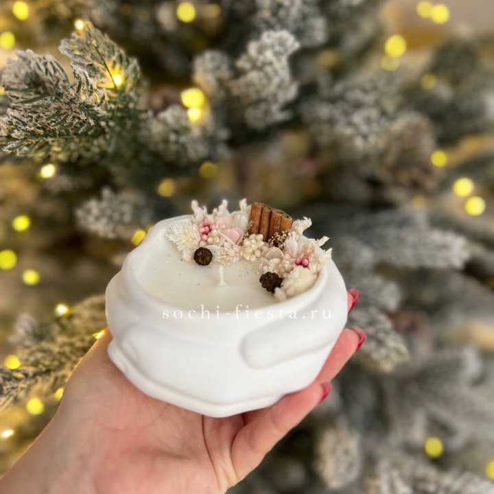 Свеча ароматическая в гипсе Руки с корицей в Челябинске