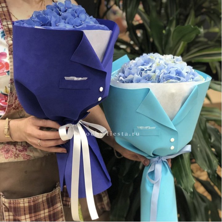 Букет с гортензией с пиджаком в Челябинске