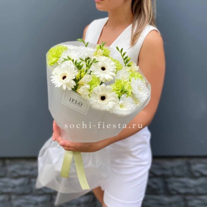 Букет "Джиржи фловерс" в Челябинске