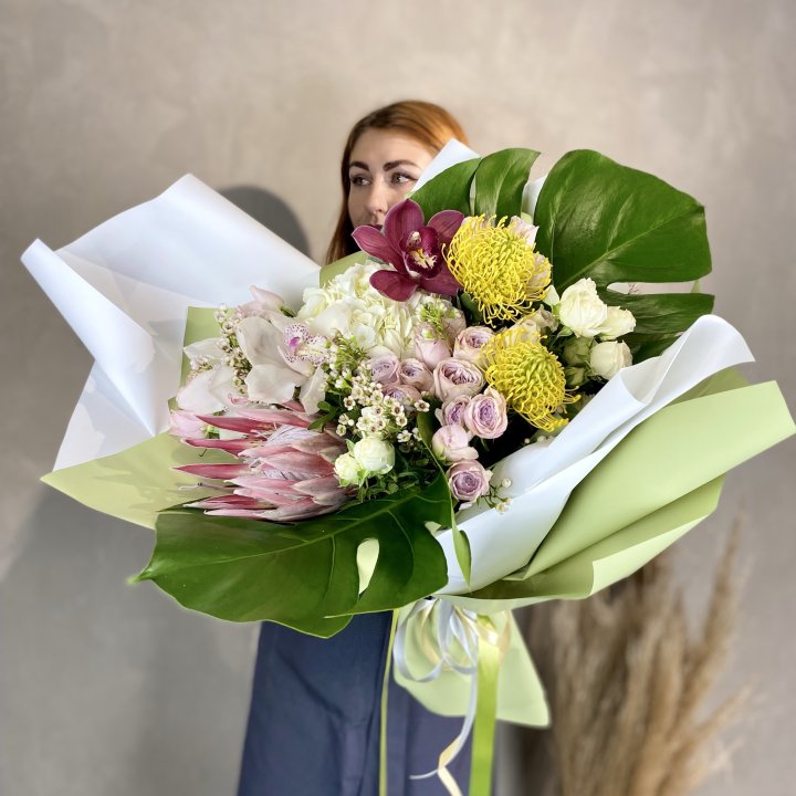 Дизайнерский букет экзотики в Челябинске