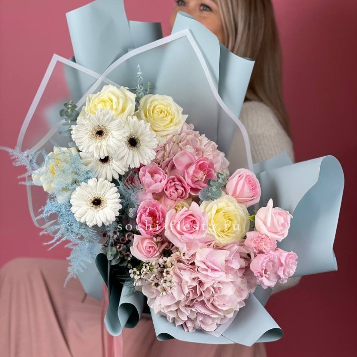 Дизайнерский букет "Адель" в Челябинске