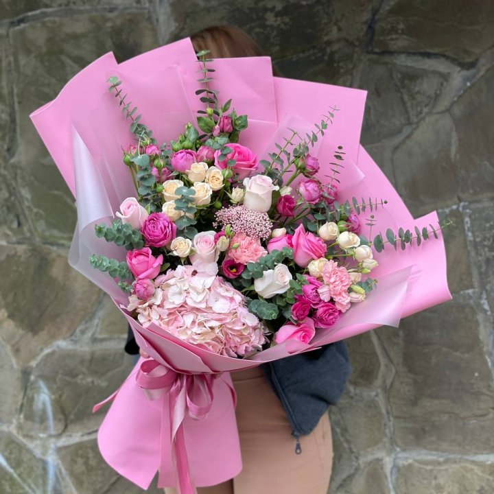 Дизайнерский букет "Паулина" в Челябинске