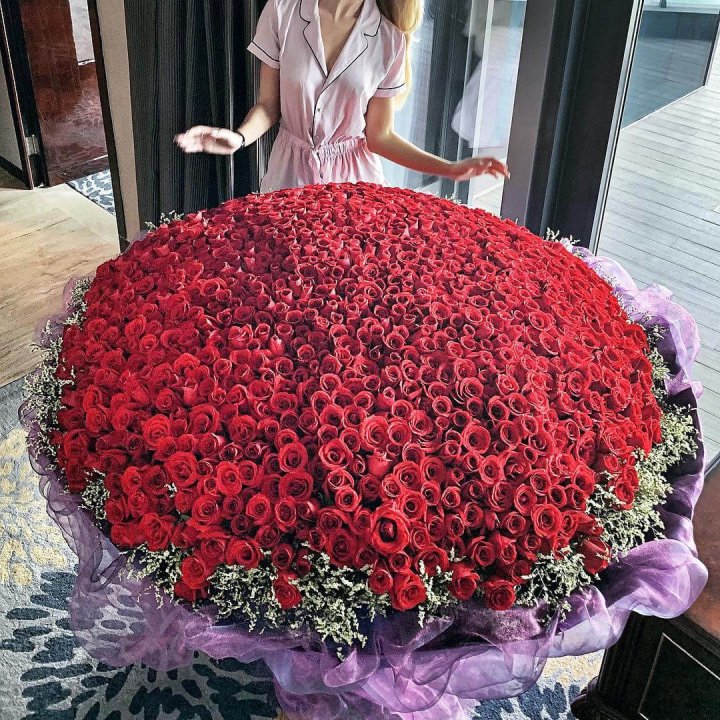 1001 роза в Челябинске