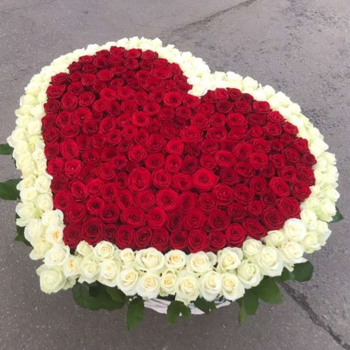 333 розы в корзине в Челябинске
