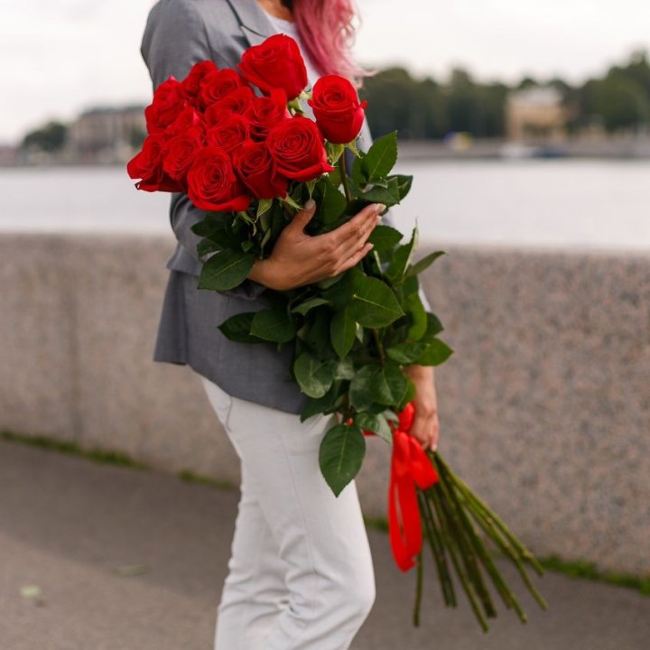 15 метровых голландских роз в Челябинске