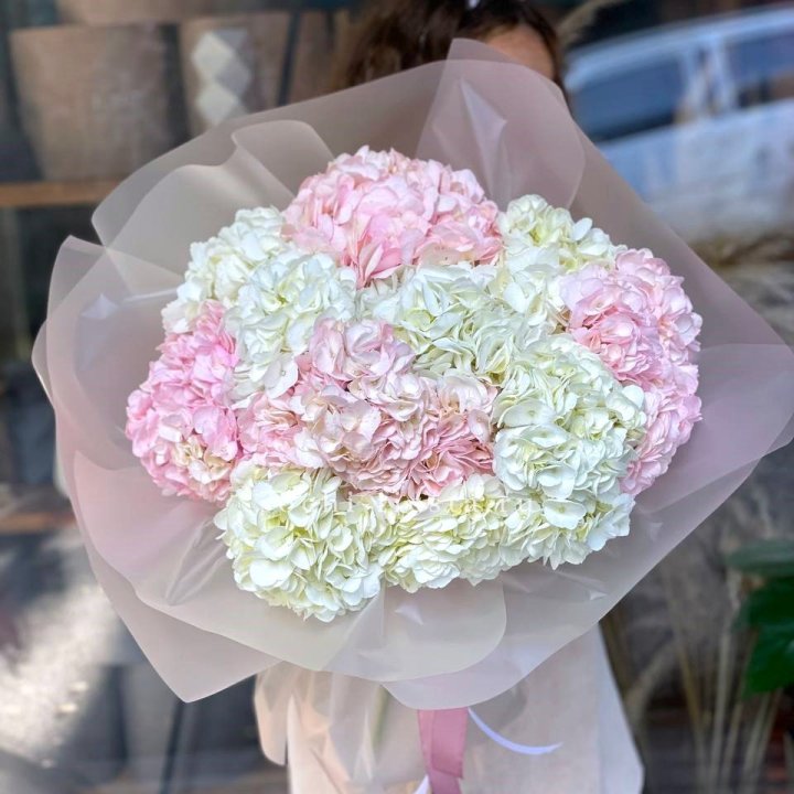 Букет гортензий № 3 в Челябинске