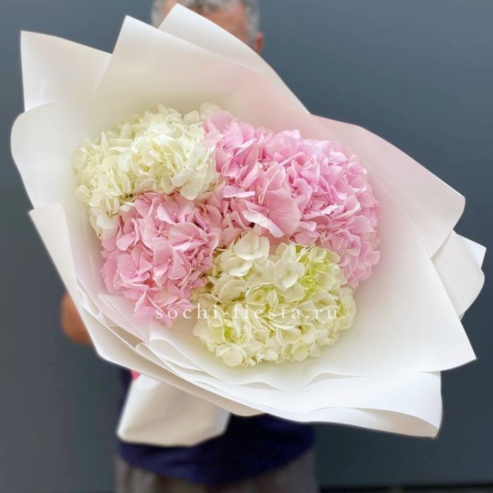 Букет гортензий №5 в Челябинске