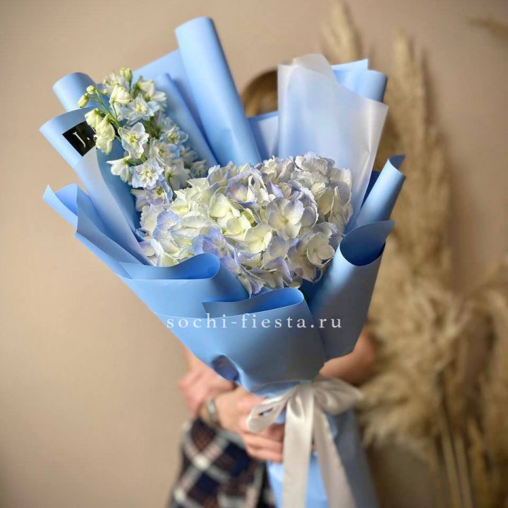 Гортензия "Блю скай" в Челябинске