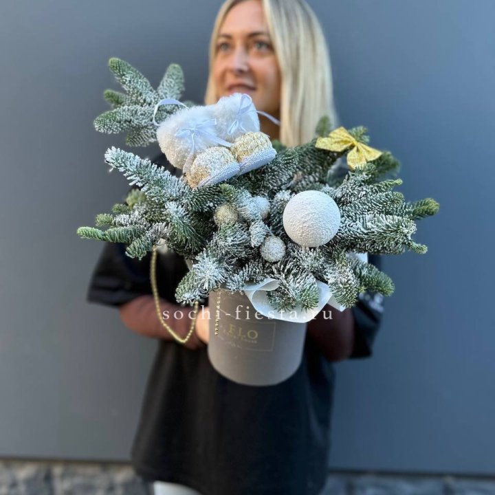 Новогодний бокс "Ботс голд" в Челябинске