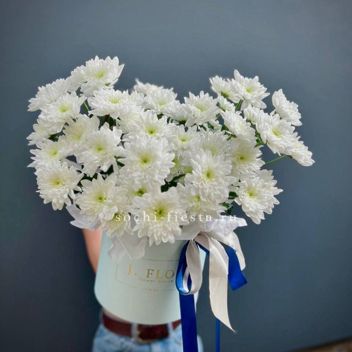 Коробка с хризантемами №3 в Челябинске