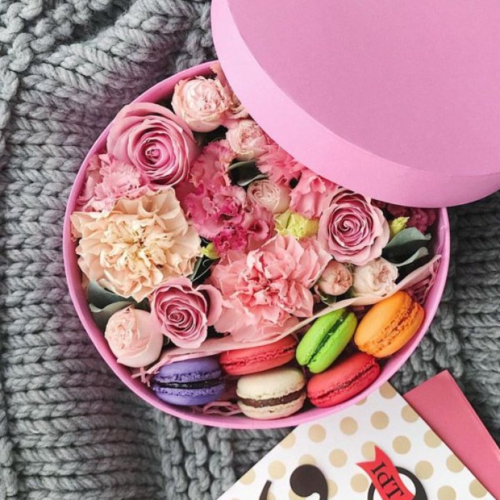 Цветочный бокс пинк в Челябинске