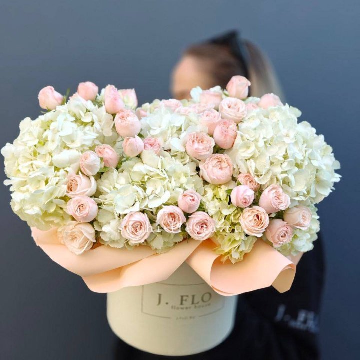 Дизайнерский бокс "Изабелла" в Челябинске