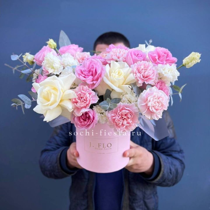 Цветочный бокс "Памела" в Челябинске