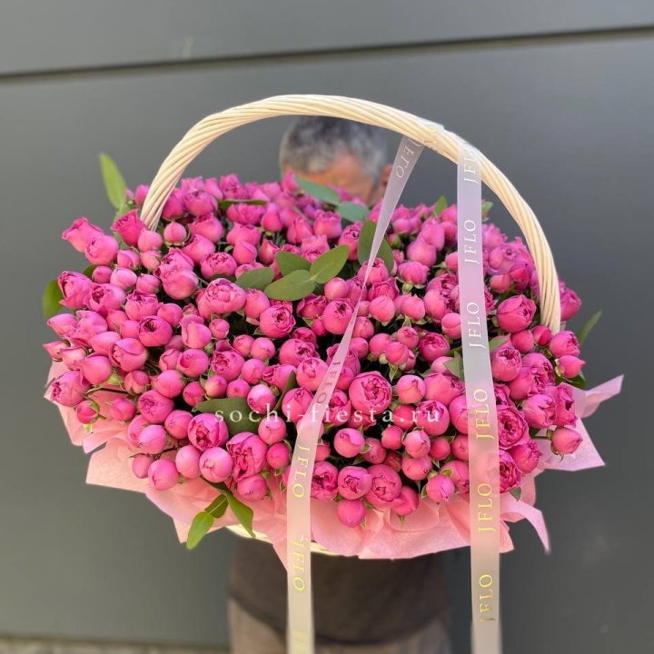 Корзина роз Мисти Баблс 101 в Челябинске