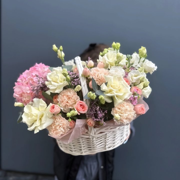 Цветочная корзина "Софтнес" в Челябинске