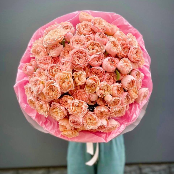 Букет кустовых пионовидных роз Джульетта "Принцесса" в Челябинске