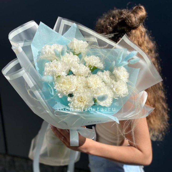 Воздушный букет из диантусов  в Челябинске