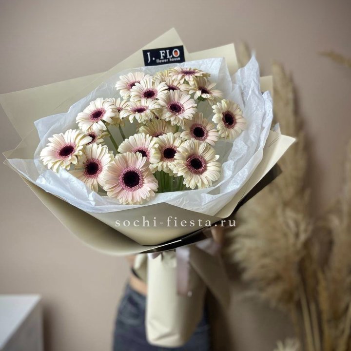 Букет голландских гербер "Свит" в Челябинске