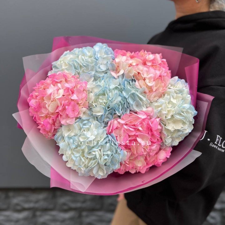 Букет гортензий "Тоника №2" в Челябинске