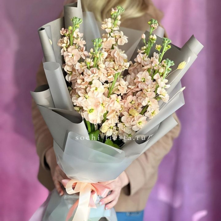 Букет ароматной маттиоллы №2 в Челябинске