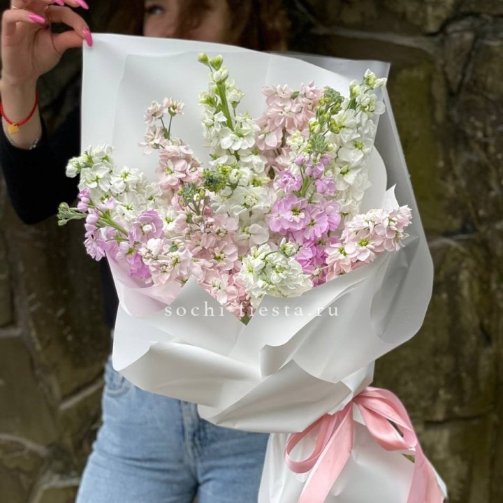 Букет маттиол №1 в Челябинске