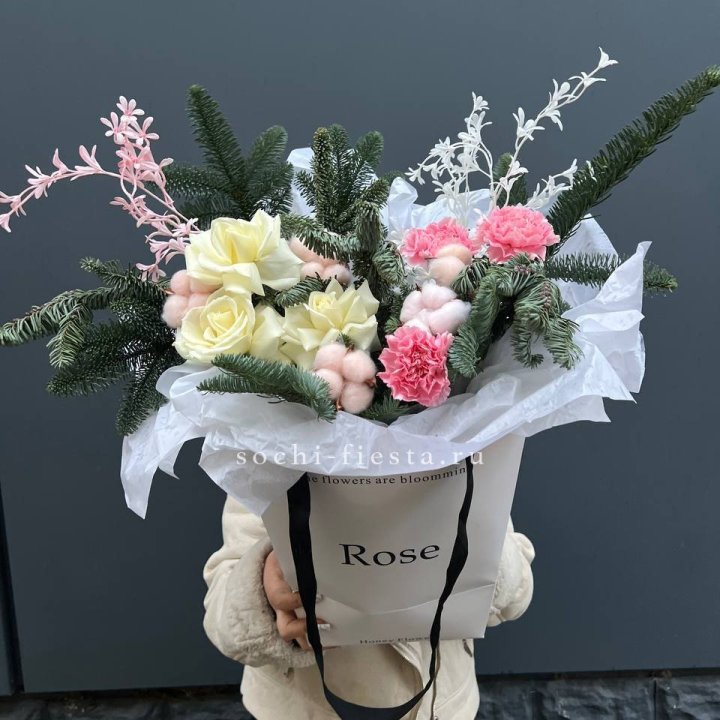 Цветочная сумка с нобилисом в Челябинске