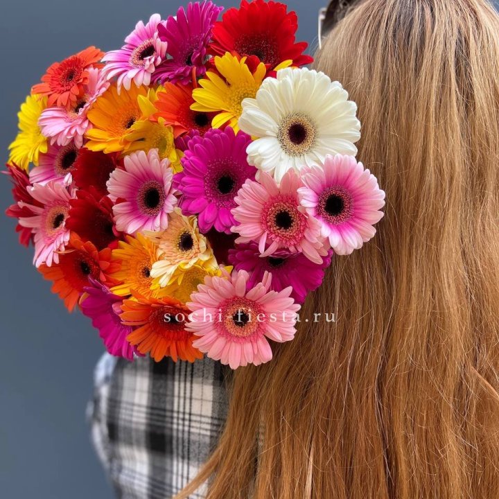 Охапка гербер  в Челябинске