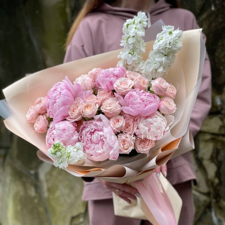 Букет с пионами №1 в Челябинске