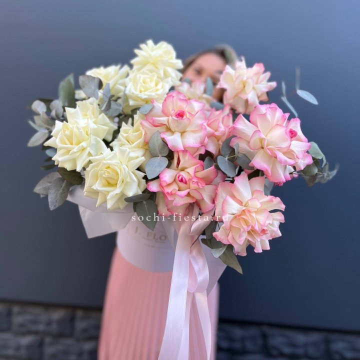 15 Французских роз в боксе в Челябинске