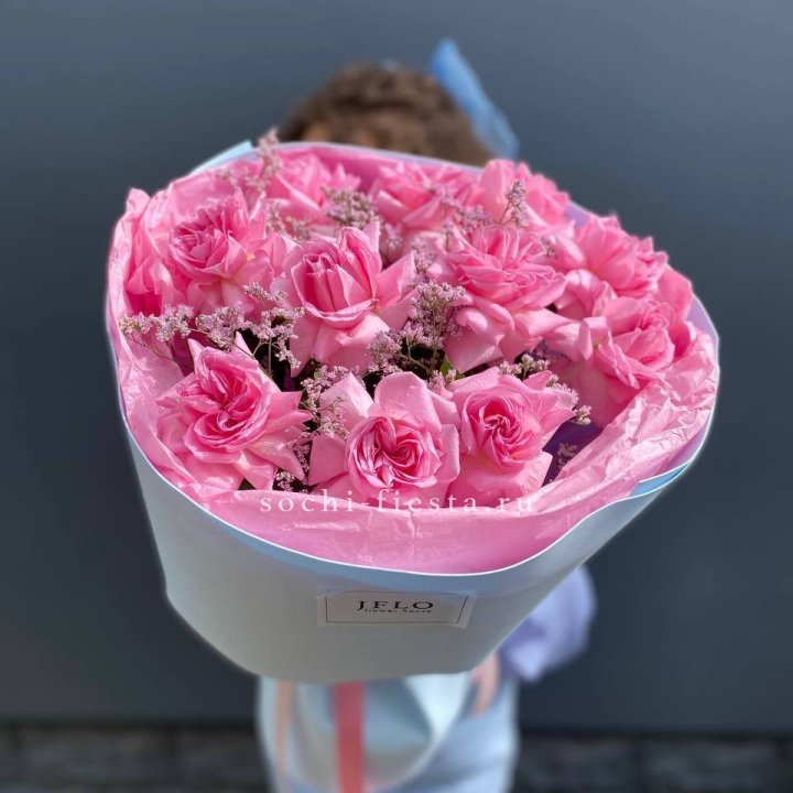 Букет французских розовых роз  в Челябинске