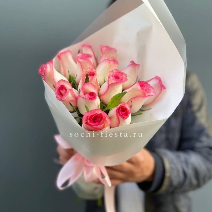 15 роз "Джумилия" в Челябинске