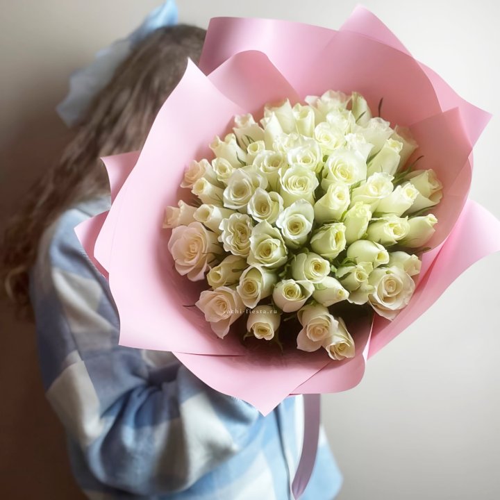 Букет из 51 белой розы (Кения) в Челябинске