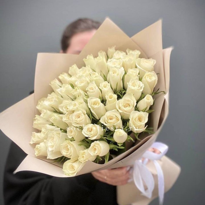51 белая кенийская роза  в Челябинске