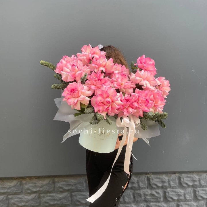 Бокс из 15 французских роз в Челябинске