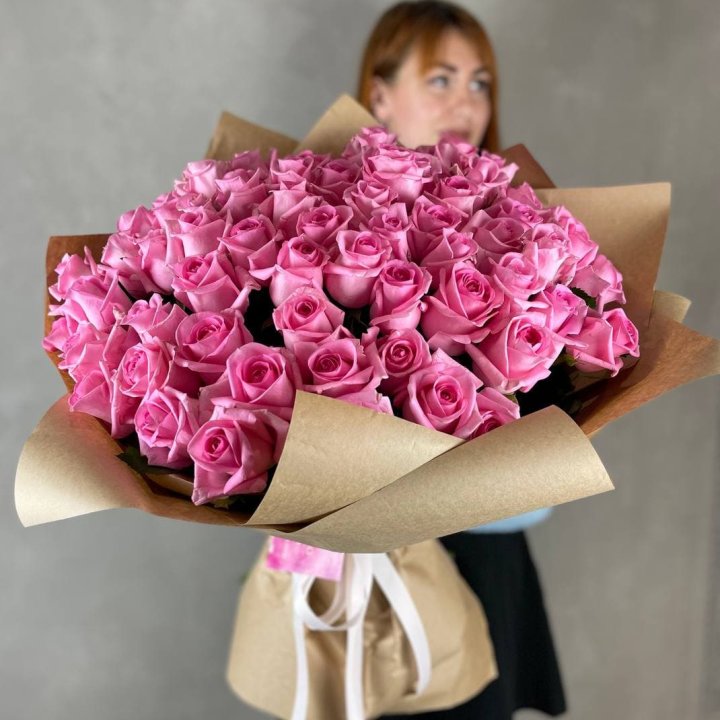 101 розовая роза в Челябинске
