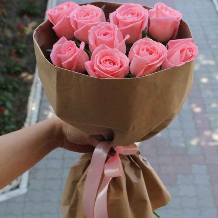 9 розовых роз в Челябинске