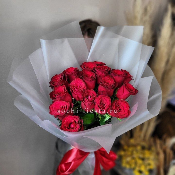 17 красных роз "Нет времени ждать" в Челябинске