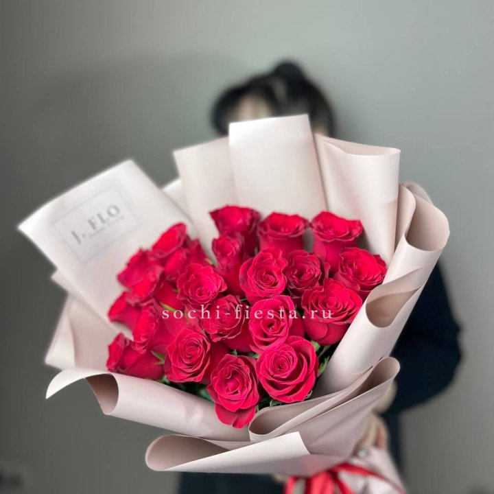 21 красная роза  в Челябинске