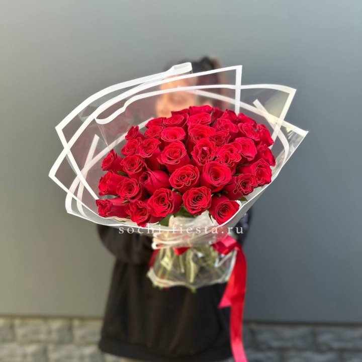 31 красная роза в Челябинске